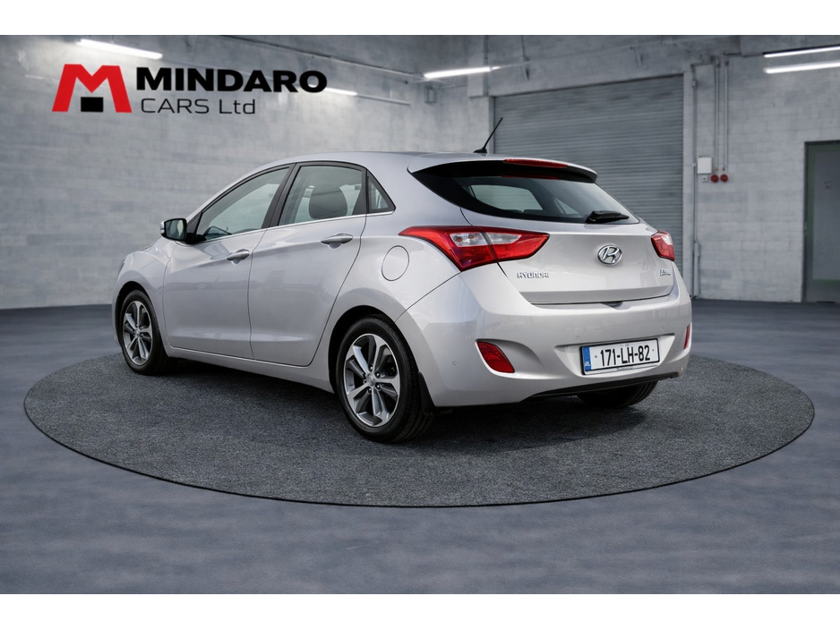 2017 Hyundai i30 - image 6