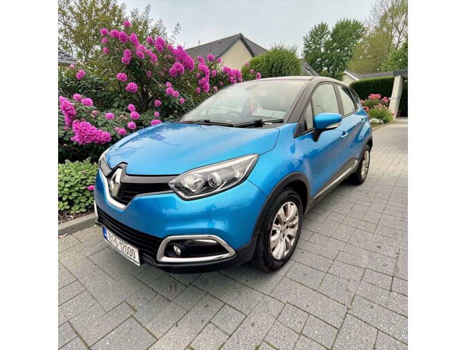 2015 Renault Captur - image 3