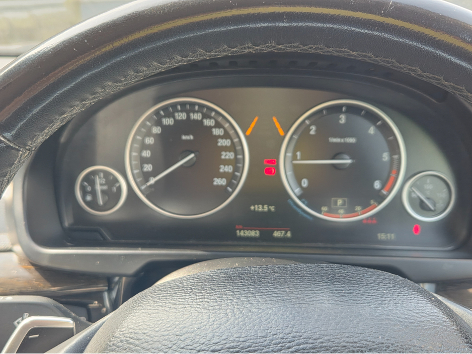 2016 BMW X5 - image 19