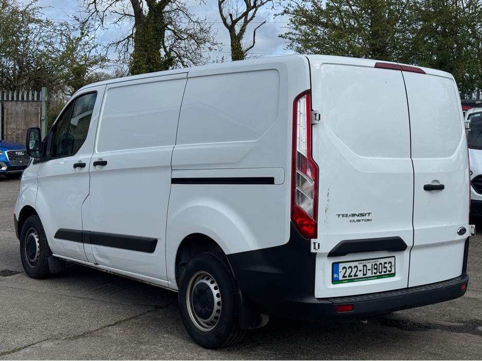 2022 Ford Transit Custom - image 4
