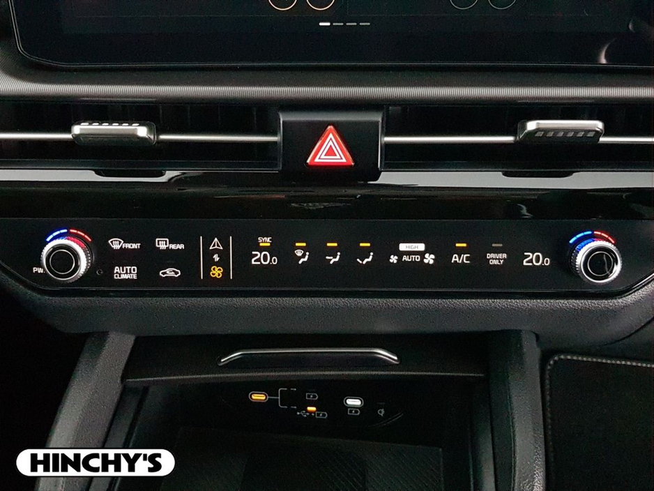 2026 Kia Sportage - image 17