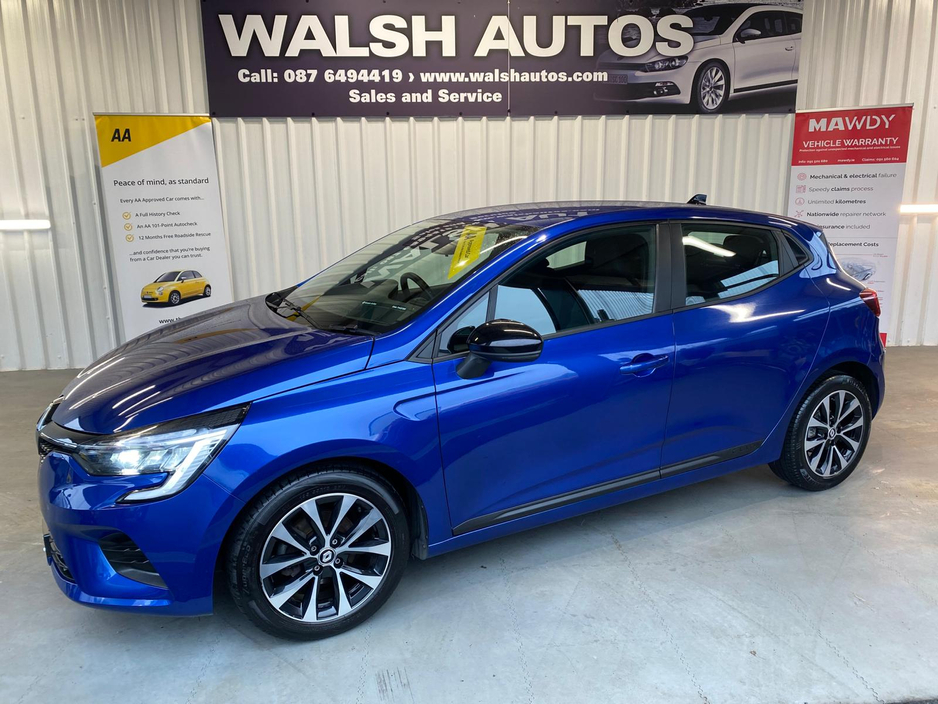 2023 Renault Clio - image 22