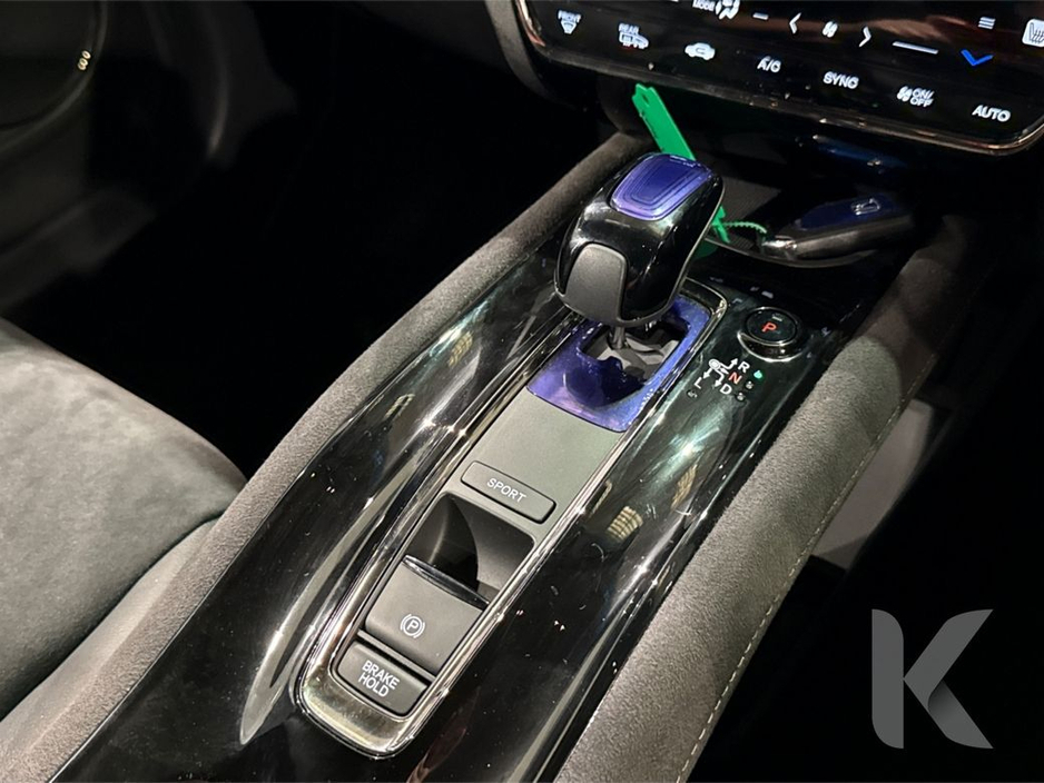 2017 Honda Vezel - image 20