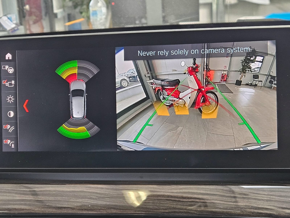 2021 BMW X1 - image 20