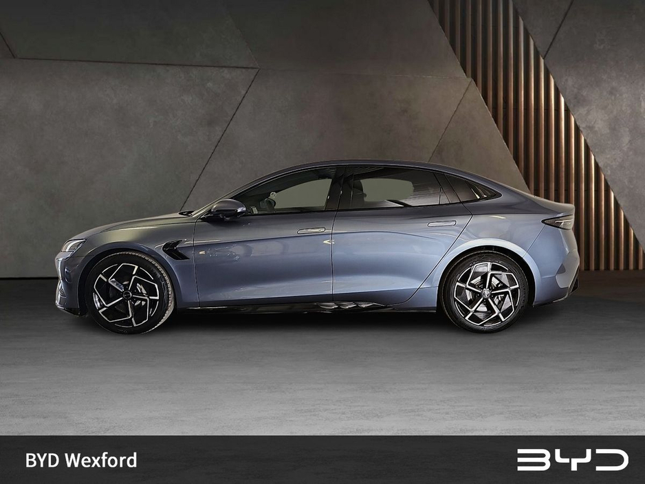 2025 BYD Seal - image 6