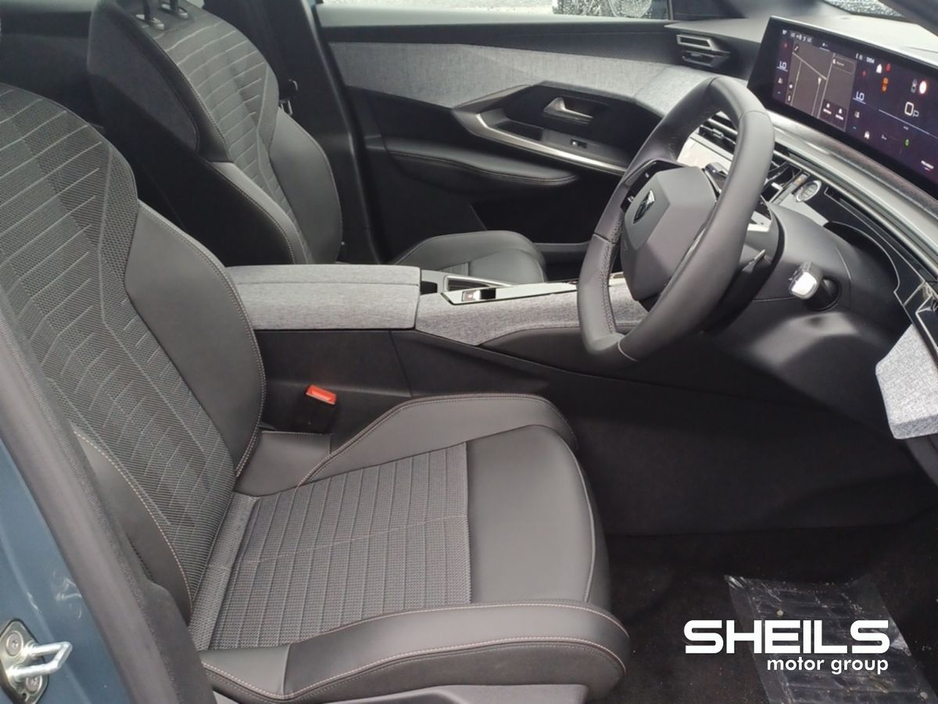 2026 Peugeot 3008 - image 11