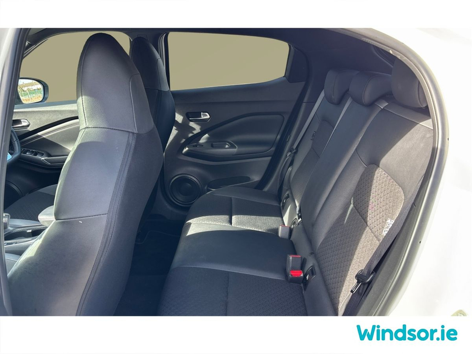 2025 Nissan Juke - image 8