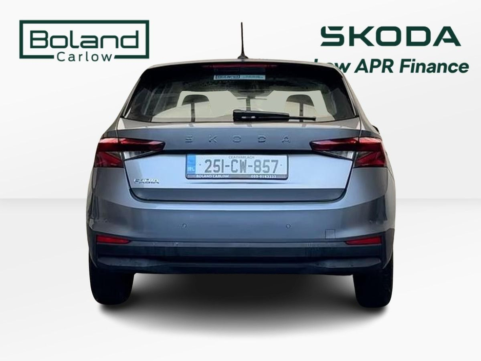 2025 Skoda Fabia - image 12