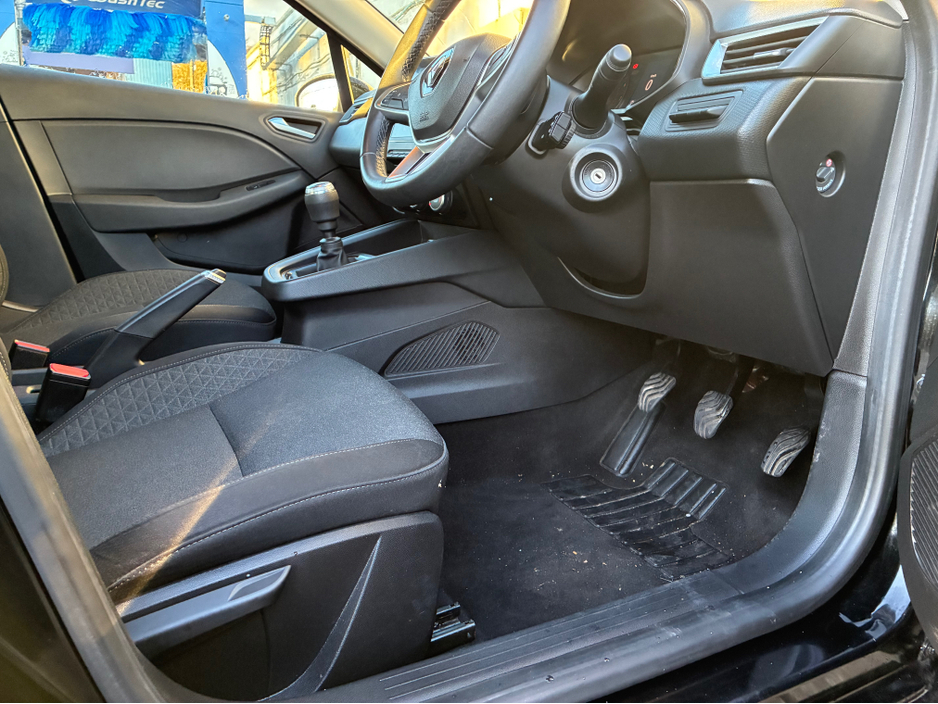 2022 Renault Clio DYNAMIQUE TCE 90 MY21.5 5 5DR €13,900