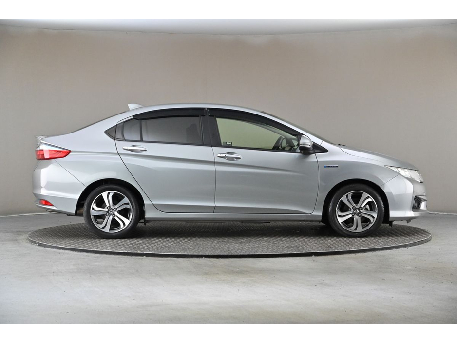 2017 Honda Grace 1.5 HYBRID 4DR *HALF LEATHER*9"ANDROID CAR PLAYER*REVERSE CAM* €15,480