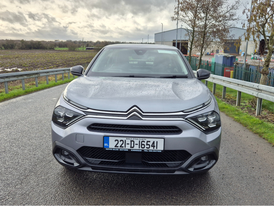 2022 Citroen C4 - image 2