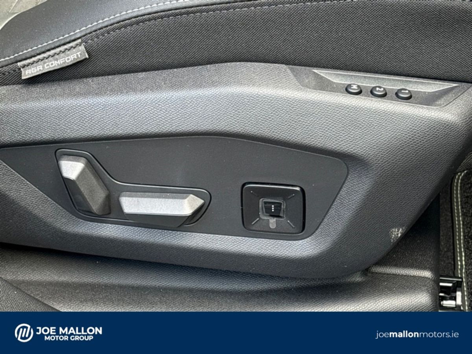 2026 Peugeot 5008 - image 33