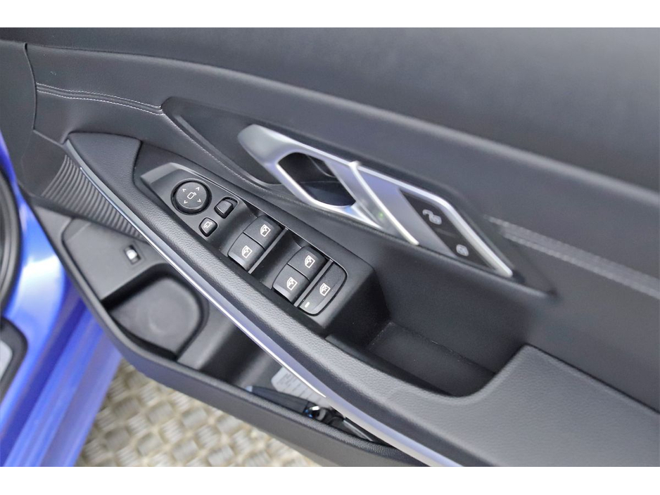 2020 BMW 3 Series 330E M SPORT G20 *BLACK LEATHER* €29,890