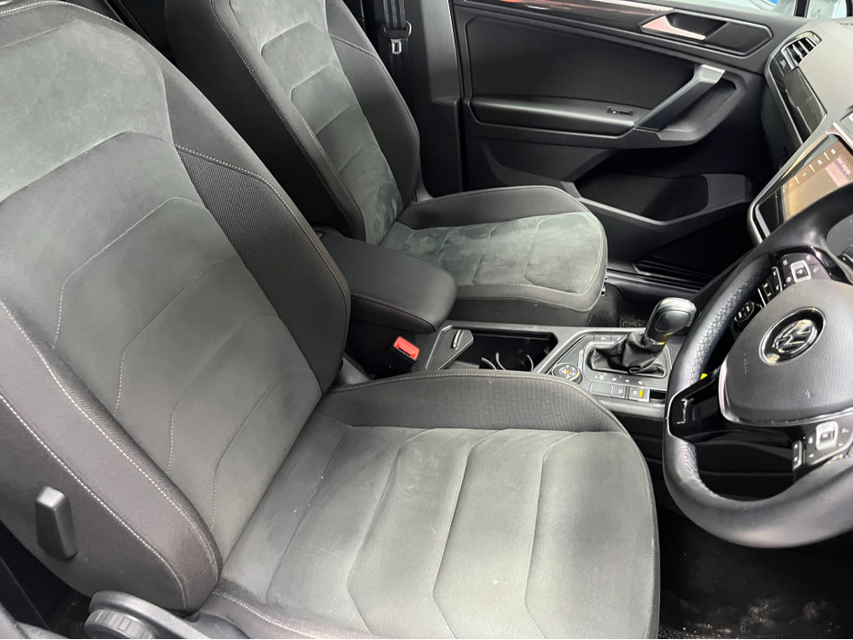 2019 Volkswagen Tiguan - image 12