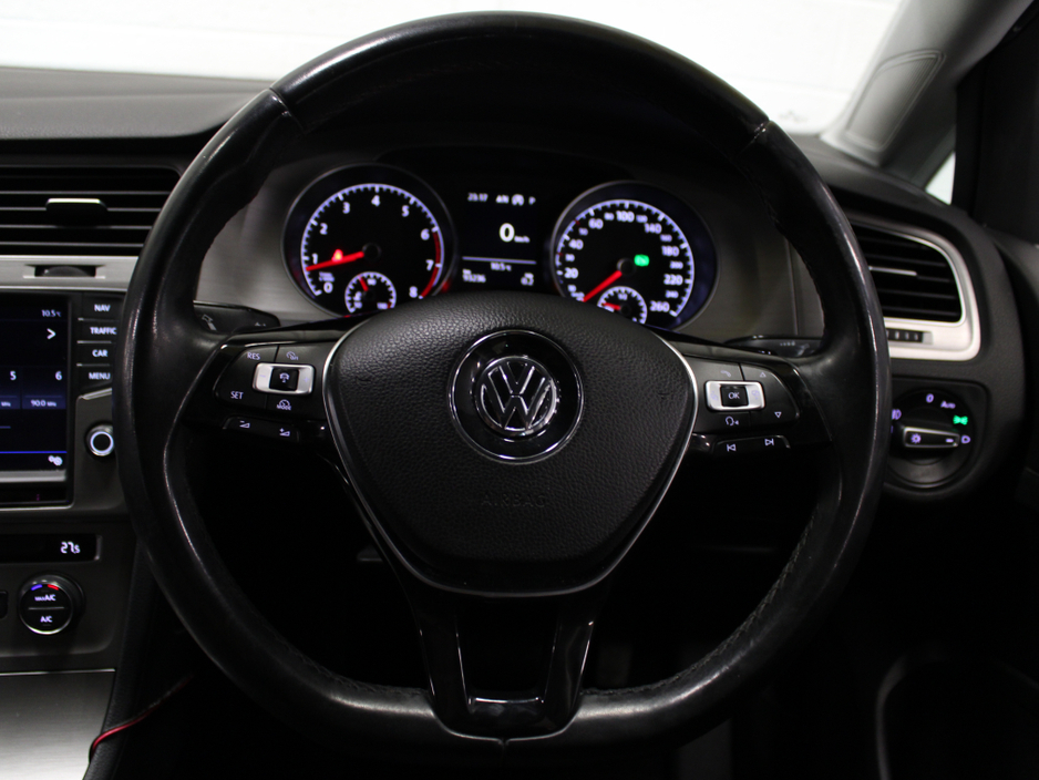 2017 Volkswagen Golf 1.2 TSI COMFORTLINE €15,950