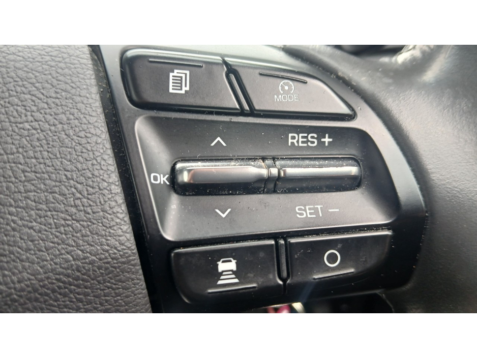 2019 Hyundai Ioniq - image 16