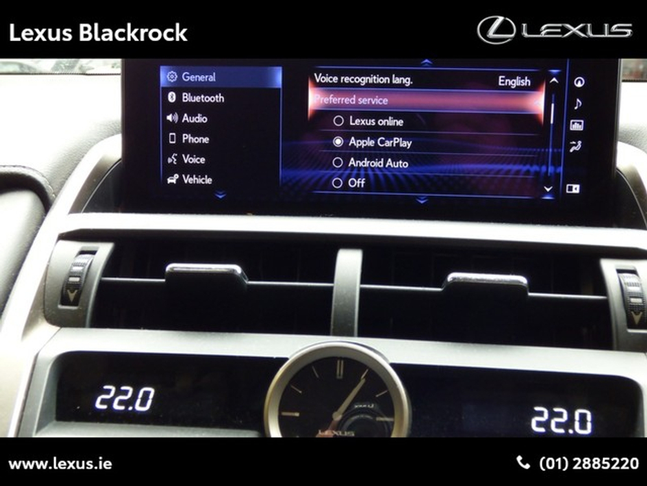 2021 Lexus NX 300 h - image 14