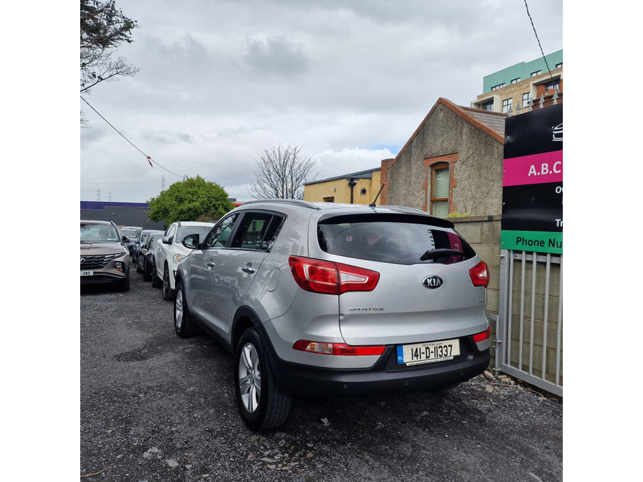 2014 Kia Sportage - image 6