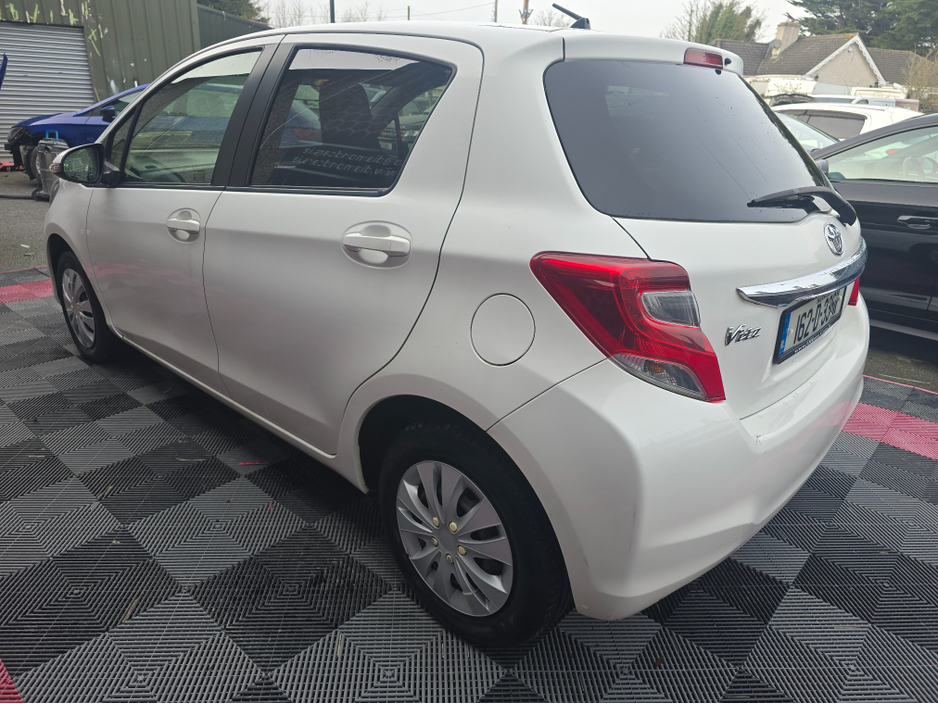 2016 Toyota Yaris KSP130 5DR AUTO €8,950