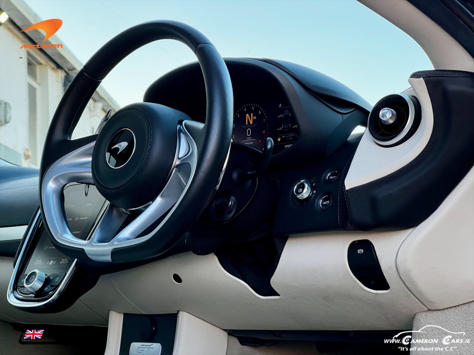 2020 McLaren GT - image 8