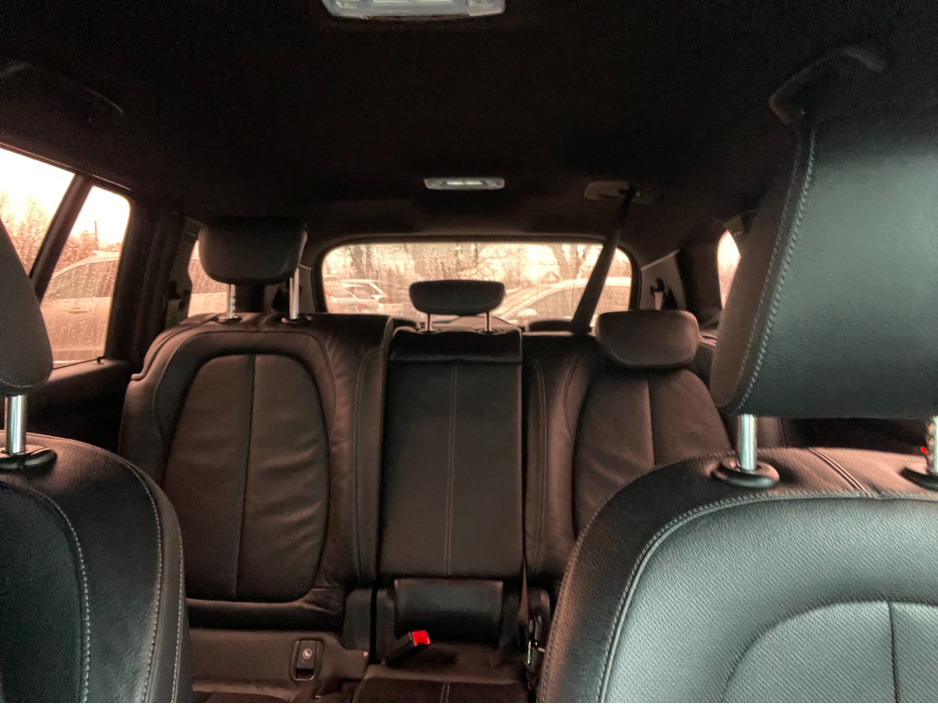 2018 BMW 2 Series Gran Tourer - image 8