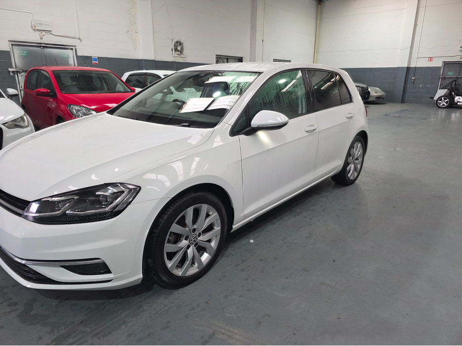 2018 Volkswagen Golf Highline €18,950