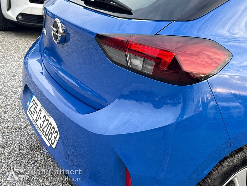 2023 Opel Corsa - image 17