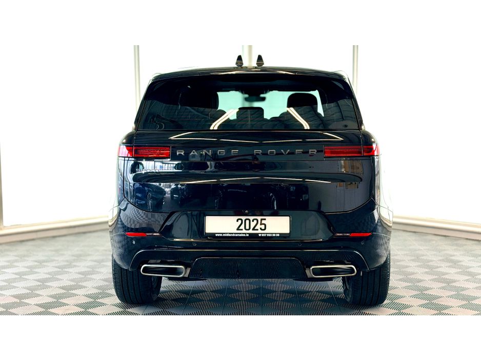 2025 Land Rover Range Rover - image 18