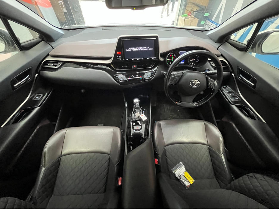 2019 Toyota C-HR - image 16