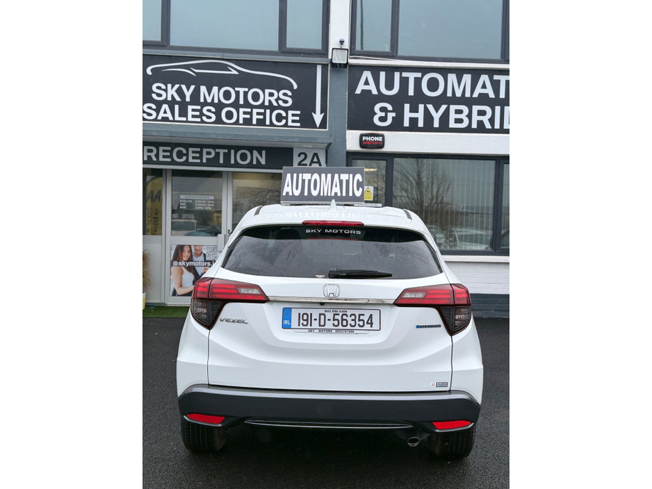 2019 Honda Vezel - image 5