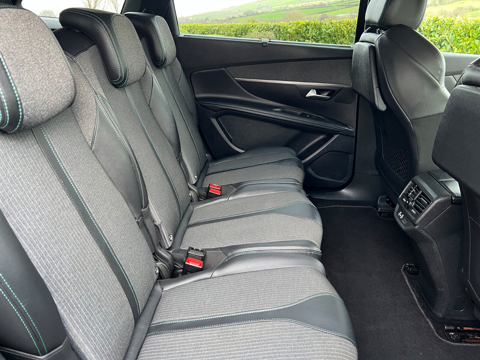 2023 Peugeot 5008 1.5 BlueHDi 130bhp Allure €33,950