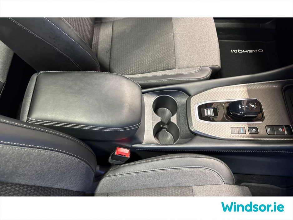 2025 Nissan Qashqai ePOWER QASHQAI SV PREMIUM €40,995