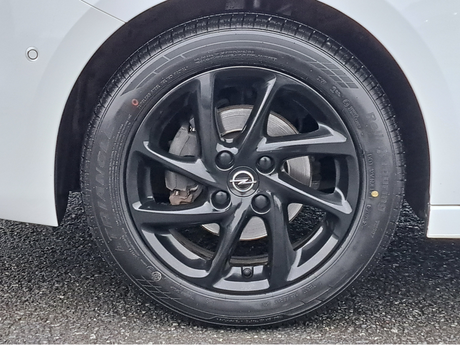 2023 Opel Corsa SRI 1.2 75BHP **REVERSING CAMERA** €16,950