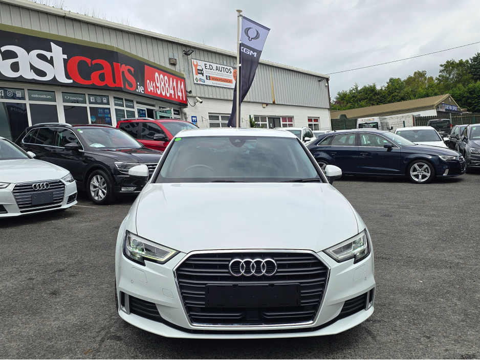2018 Audi A3 1.4 TFSI -FULL LEATHER PACK SMARTPHONE INTERFACE- SATNAV - VIRTUAL COCKPIT - NAVIGATION REVERSING CAMERA -BLIND SPOT - PARKING SENSORS- LEATHER €21,950