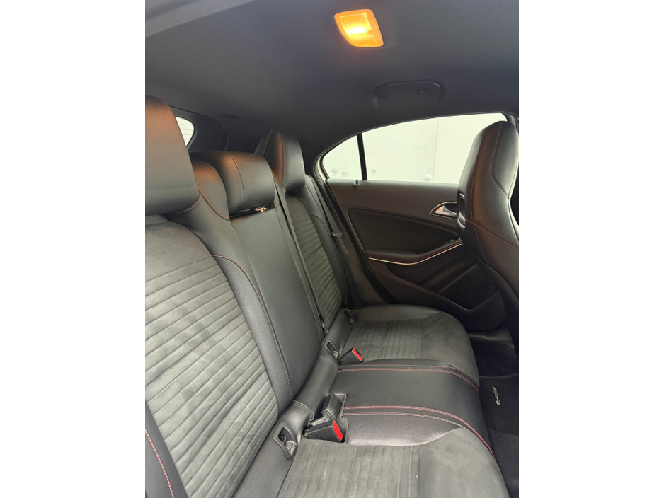 2016 Mercedes-Benz A Class - image 7