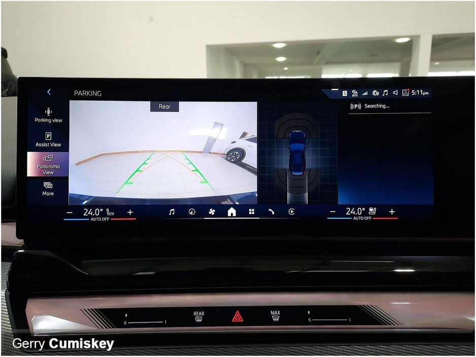 2025 BMW 5 Series - image 13