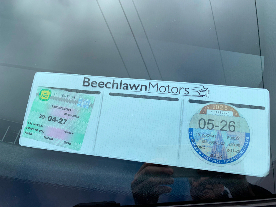 2019 Ford Focus - image 9