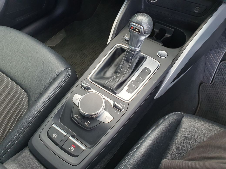 2018 Audi Q2 S-LINE * HALF LEATHER * 1.0 TFSI AUTOMATIC €21,950