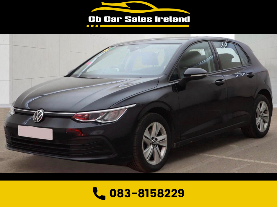 2022 Volkswagen Golf - image 2