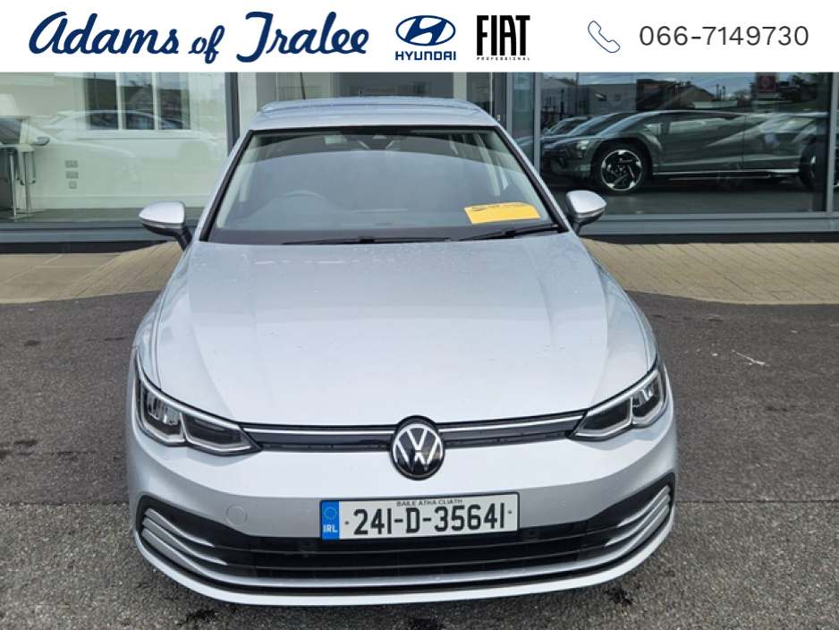 2024 Volkswagen Golf - image 2