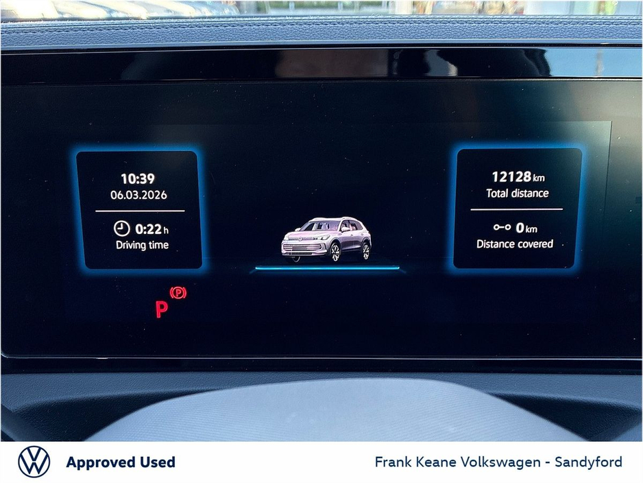 2025 Volkswagen Tiguan - image 14