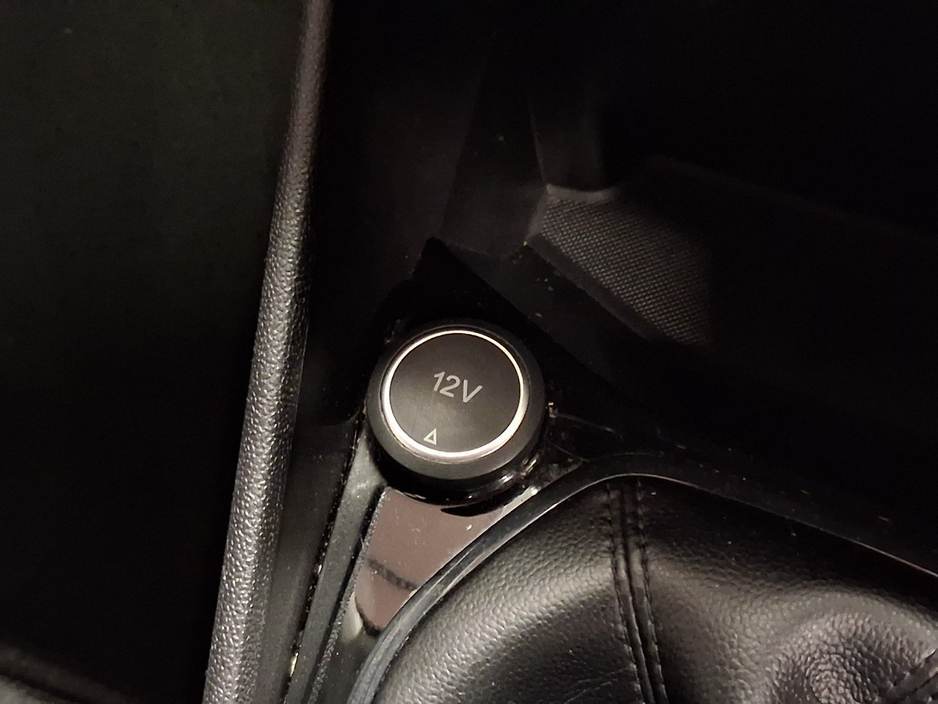 2017 Ford Fiesta - image 16