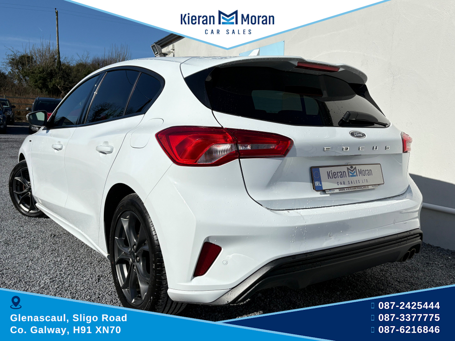 2020 Ford Focus - image 7