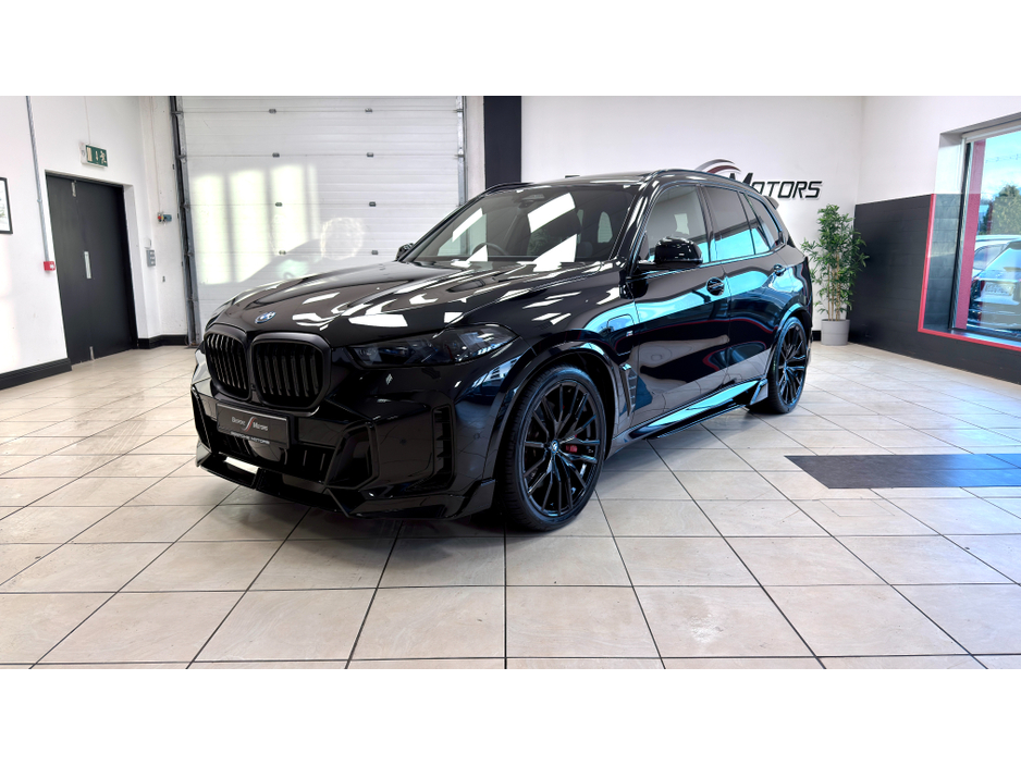 2024 BMW X5 XDRIVE50E M SPORT PRO €90,950