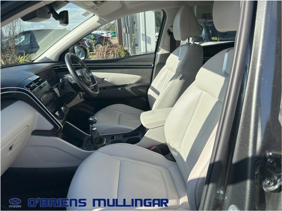 2021 Hyundai Tucson - image 5