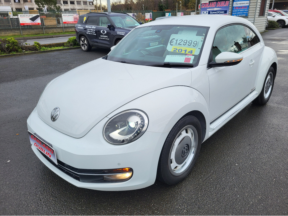 2014 Volkswagen Beetle - image 7
