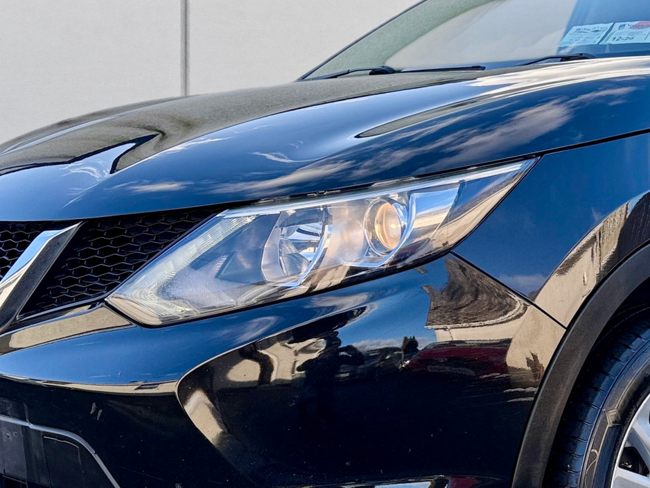 2016 Nissan Qashqai - image 10