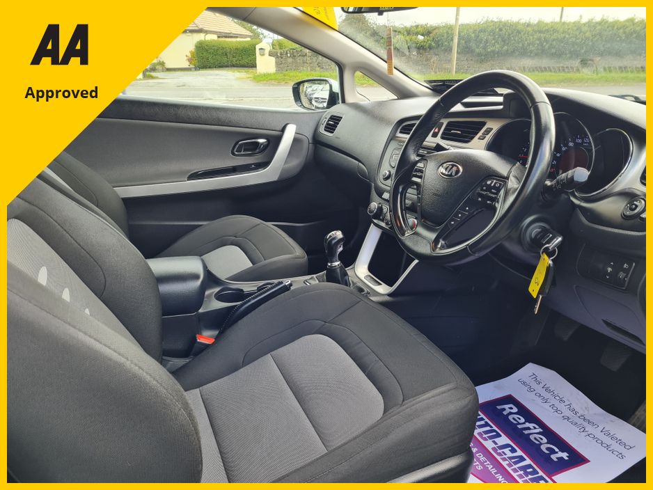 2015 Kia Ceed - image 14