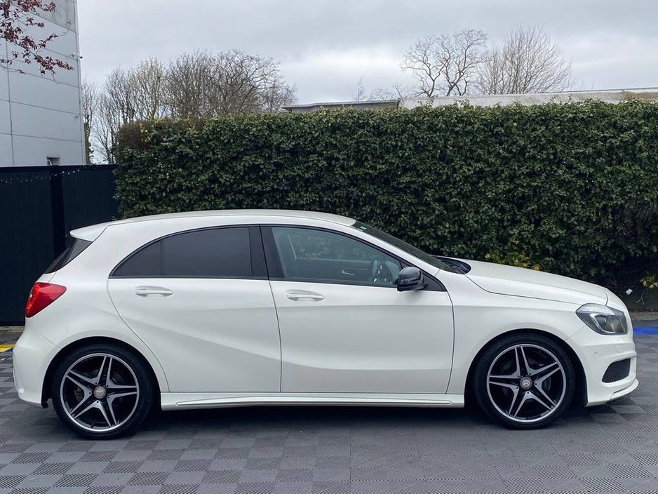 2015 Mercedes-Benz A Class - image 2