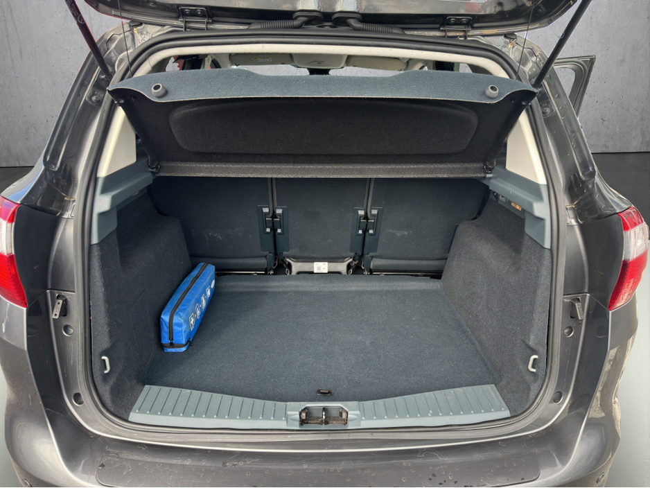 2015 Ford C-Max - image 9